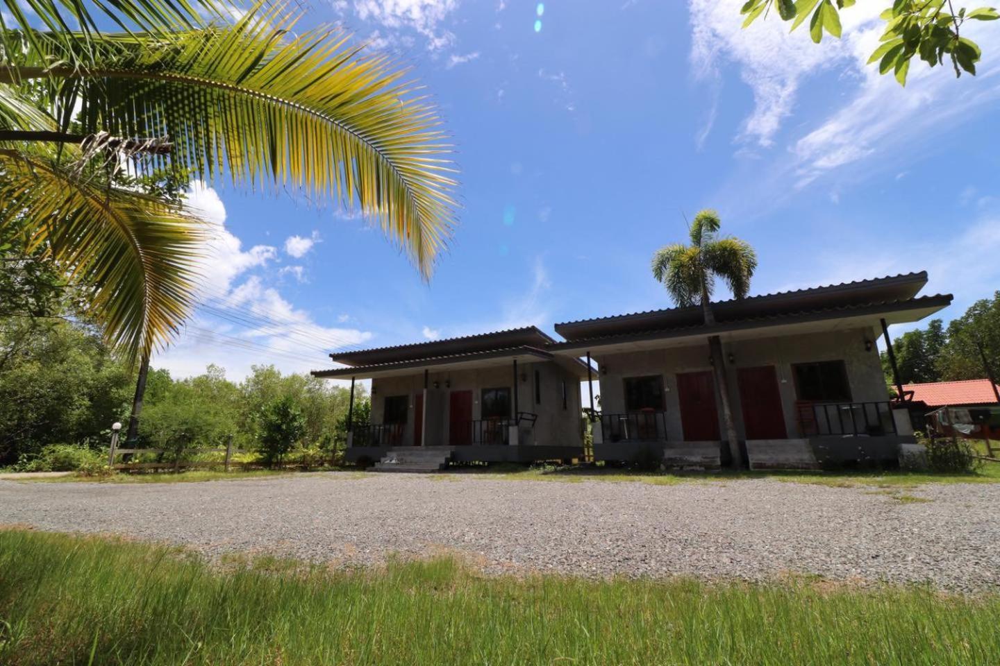 Suchanaree@Laemngop Trat Exterior foto